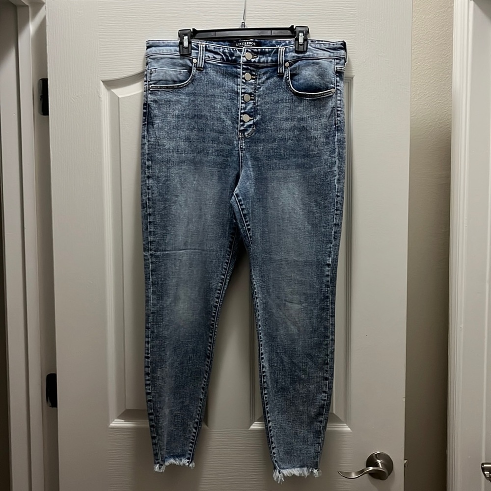 Liverpool Los Angeles high wasted jeans